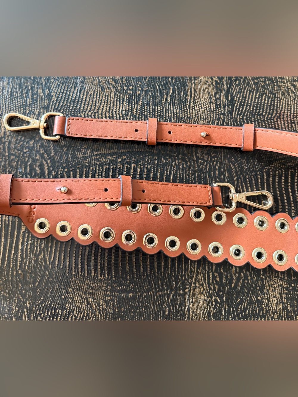 Scalloped Faux Leather Adjustable Purse Strap Gold Like Grommets | NWOT - Picture 4 of 7